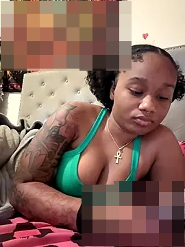 strip4faith's Webcam Show