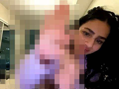 silkygemm's Webcam Show