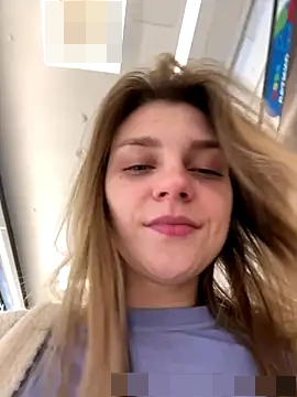 ValenciaShock's Webcam Show