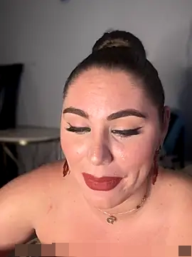 lovely_beast's Webcam Show