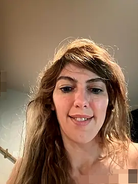 CelestialRuby's Webcam Show