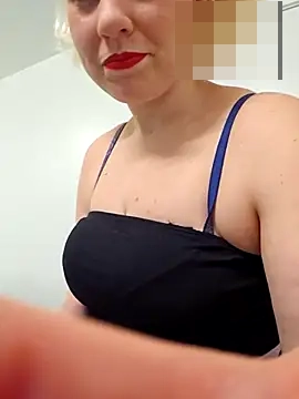 RaisingDaisy's Webcam Show