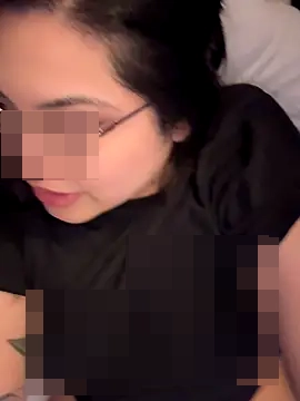 drizzypeach602's Webcam Show