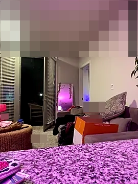 BigFineSelena's Webcam Show