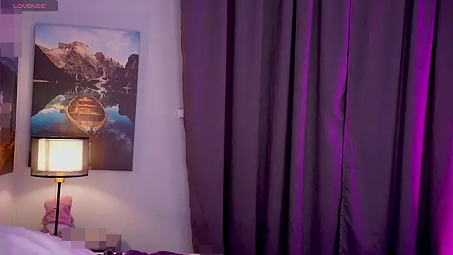 Tella_dream's Webcam Show