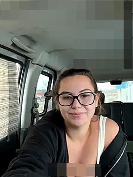 FreakyDreama's Webcam Show