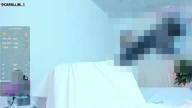 carollin__1's Webcam Show
