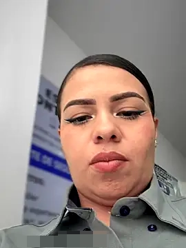 Ariana-07's Webcam Show