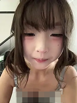 lelebaybay888's Webcam Show