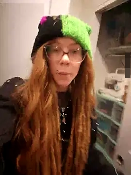 LucidLucy's Webcam Show