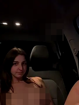 DoriDeluxe66's Webcam Show