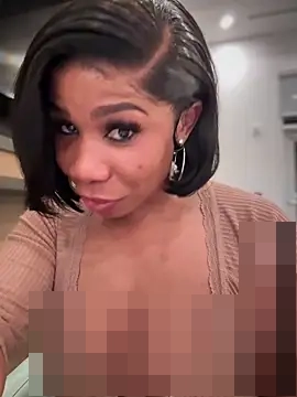 Belle___'s Webcam Show