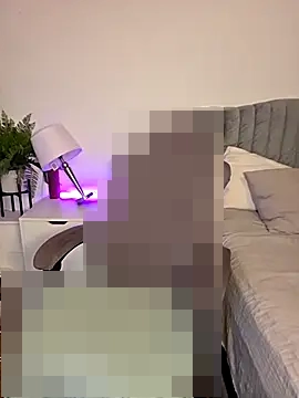 GoddessDDlynn's Webcam Show