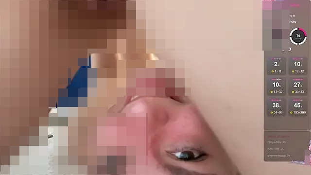 Brilliant-Kiss' Webcam Show