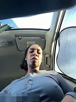 Your_Paris' Webcam Show