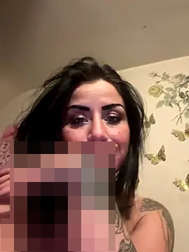 ValayaNoire's Webcam Show