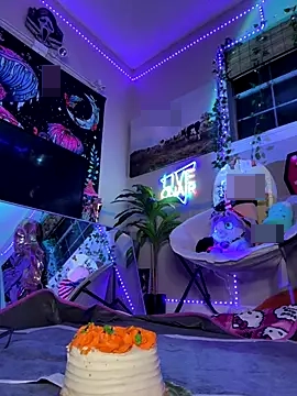 Cutiepiespanks' Webcam Show