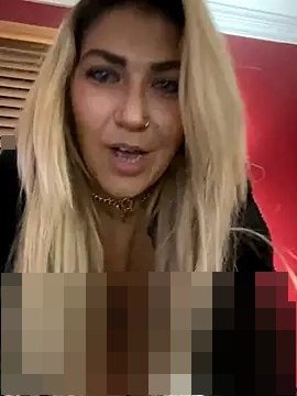 LittleMissEeve's Webcam Show