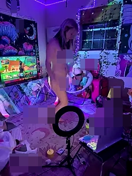 Cutiepiespanks' Webcam Show