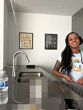 Your_Paris' Webcam Show