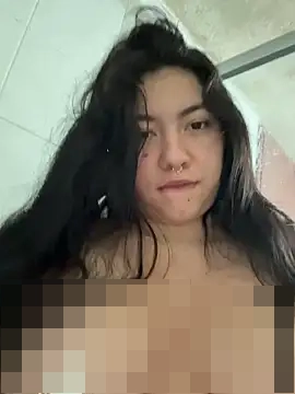 Yui-Ch06's Webcam Show