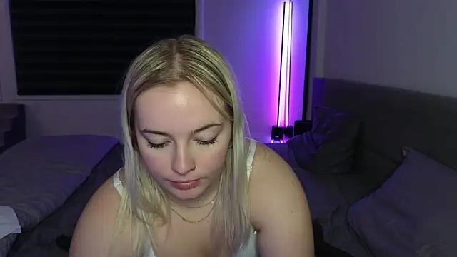 margot_robbie7's Webcam Show