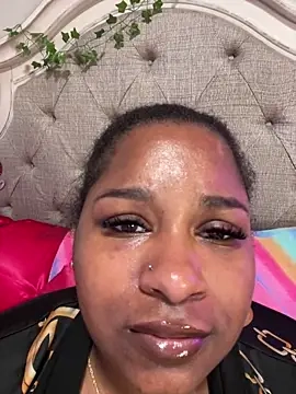 BigFineSelena's Webcam Show