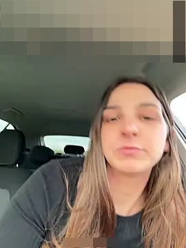 DoriDeluxe66's Webcam Show