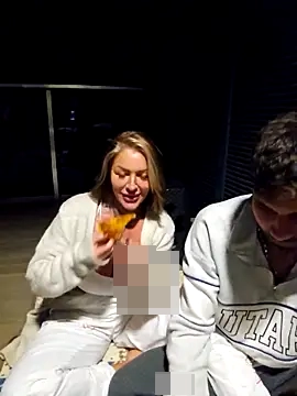 YourMommyBlair's Webcam Show