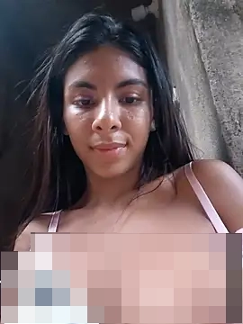 chaparritahot99's Webcam Show