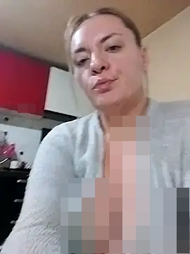 Mommygetnaughty's Webcam Show