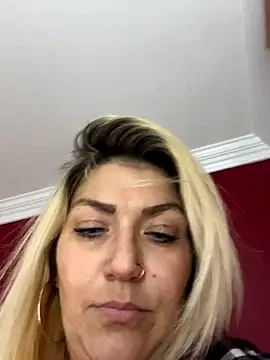 LittleMissEeve's Webcam Show