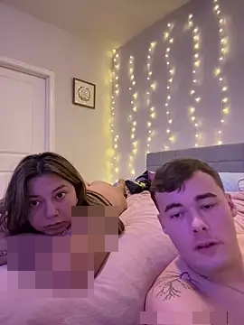 Aiv03atx's Webcam Show