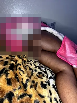 gamingcouple420's Webcam Show