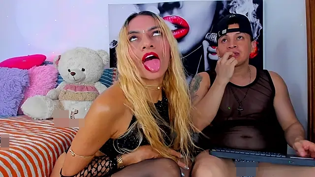 Angeline_focus' Webcam Show