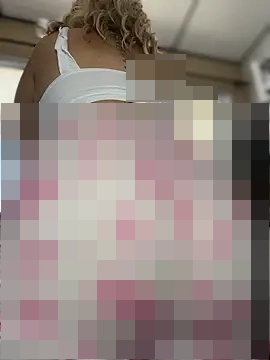 sammyqueenx21's Webcam Show