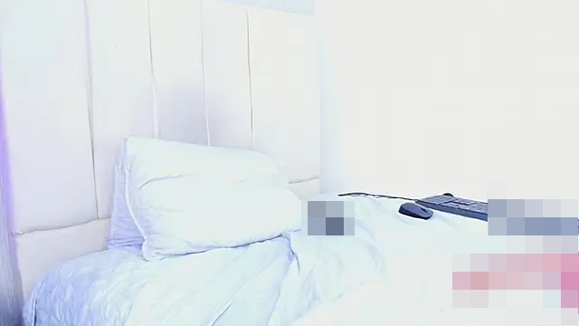 samatha_collins' Webcam Show