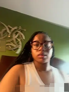 caramel__cremes' Webcam Show