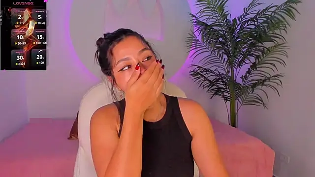 Ariana_Pierce's Webcam Show