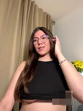 AmelieLaurent_'s Webcam Show