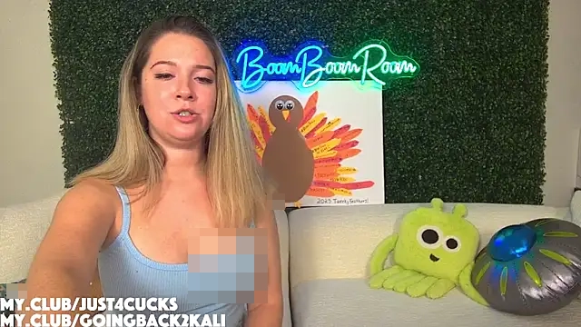 boomboomr00m's Webcam Show