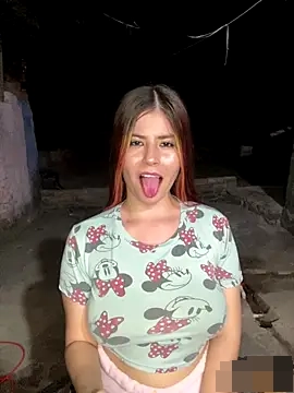 Hotnightsexxx's Webcam Show