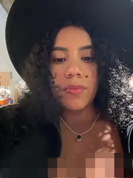 serena_willow's Webcam Show