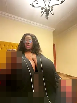 xXXSexyamazon's Webcam Show