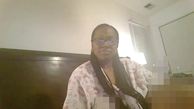 SweetParadise00's Webcam Show