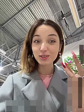 DollyTall's Webcam Show