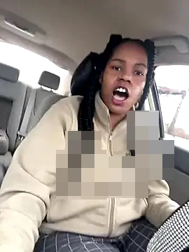 pinkrackz's Webcam Show