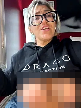 LittleMissEeve's Webcam Show