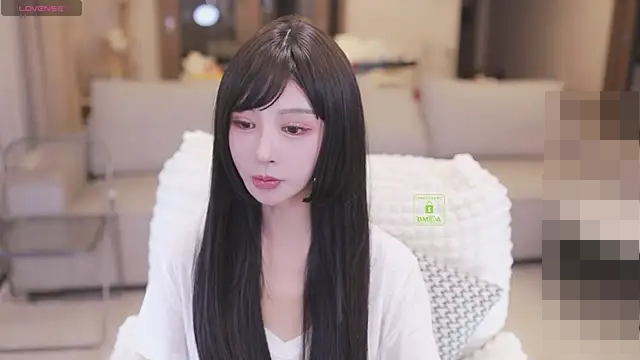 Bella-999's Webcam Show