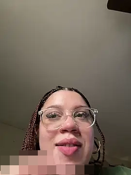 QueenNuttCollector's Webcam Show